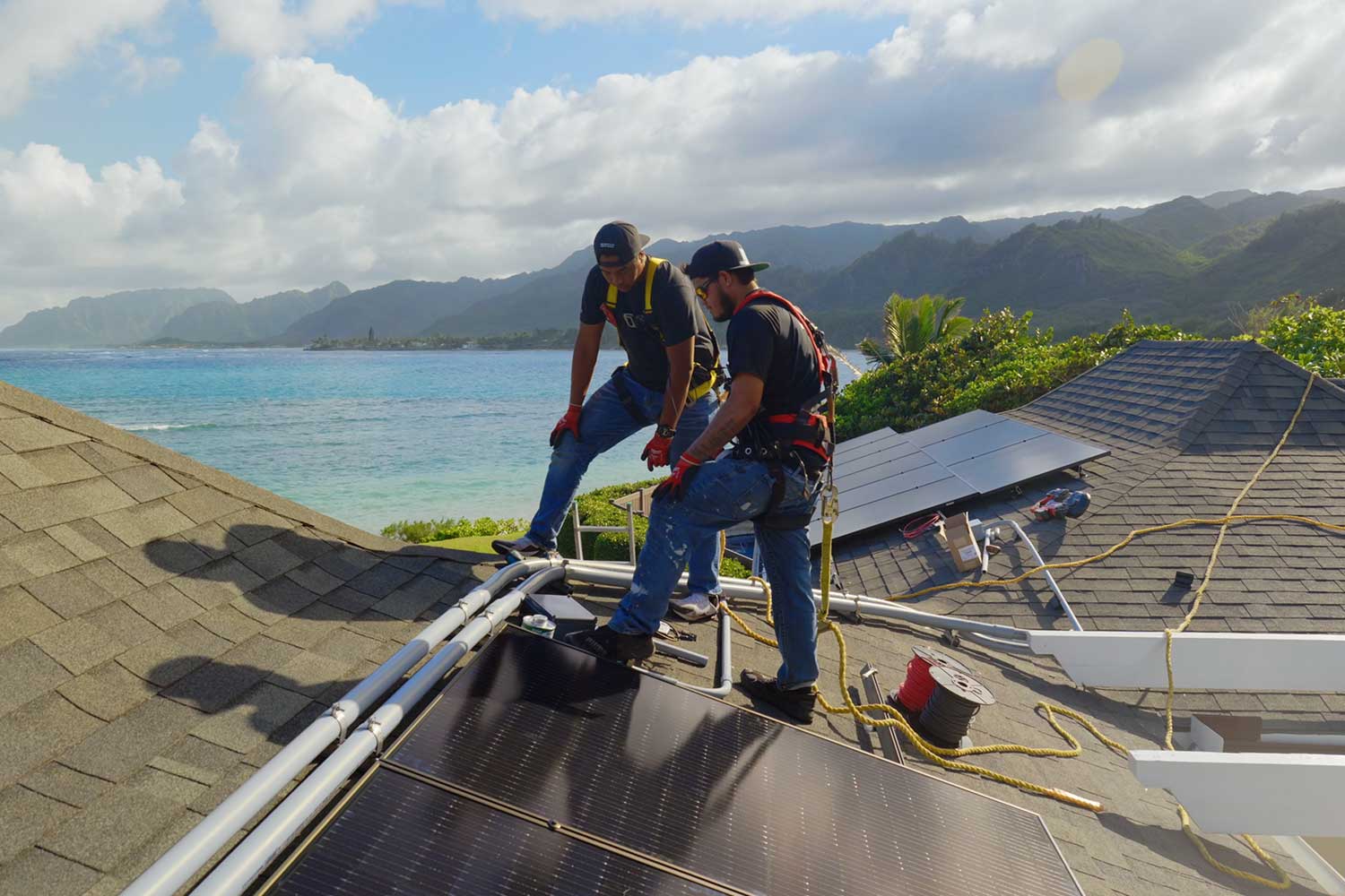 Malama Solar Installers on Oahu